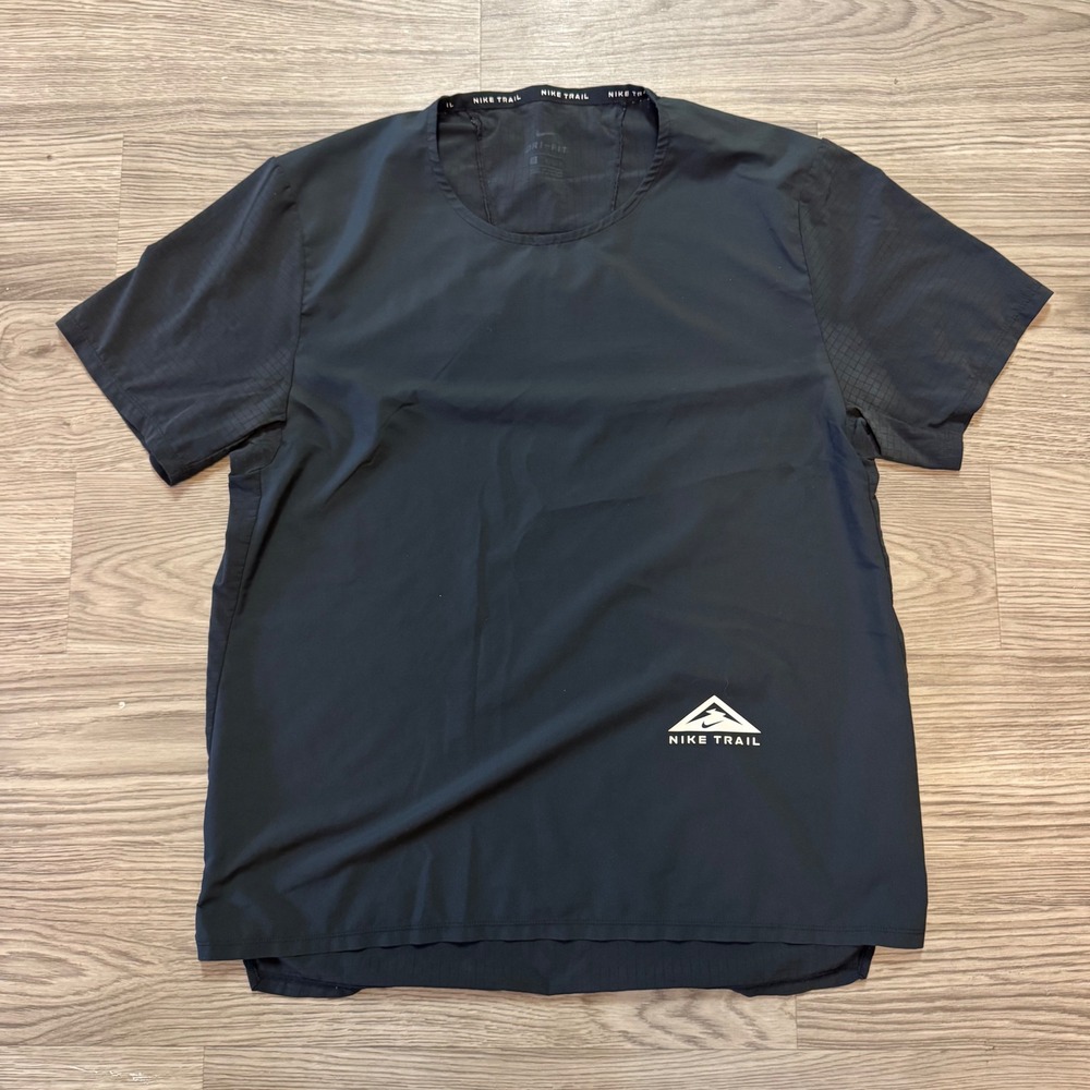 Nike Trail Dri-FIT Running Shirt Black Short Sleeve Women's Large